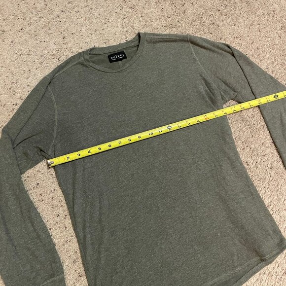 Men's Velvet by Graham & Spencer Knit Tee - Medium - Picture 2 of 4